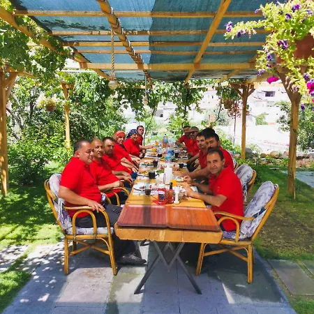 Garden Cappadocia * גורמה